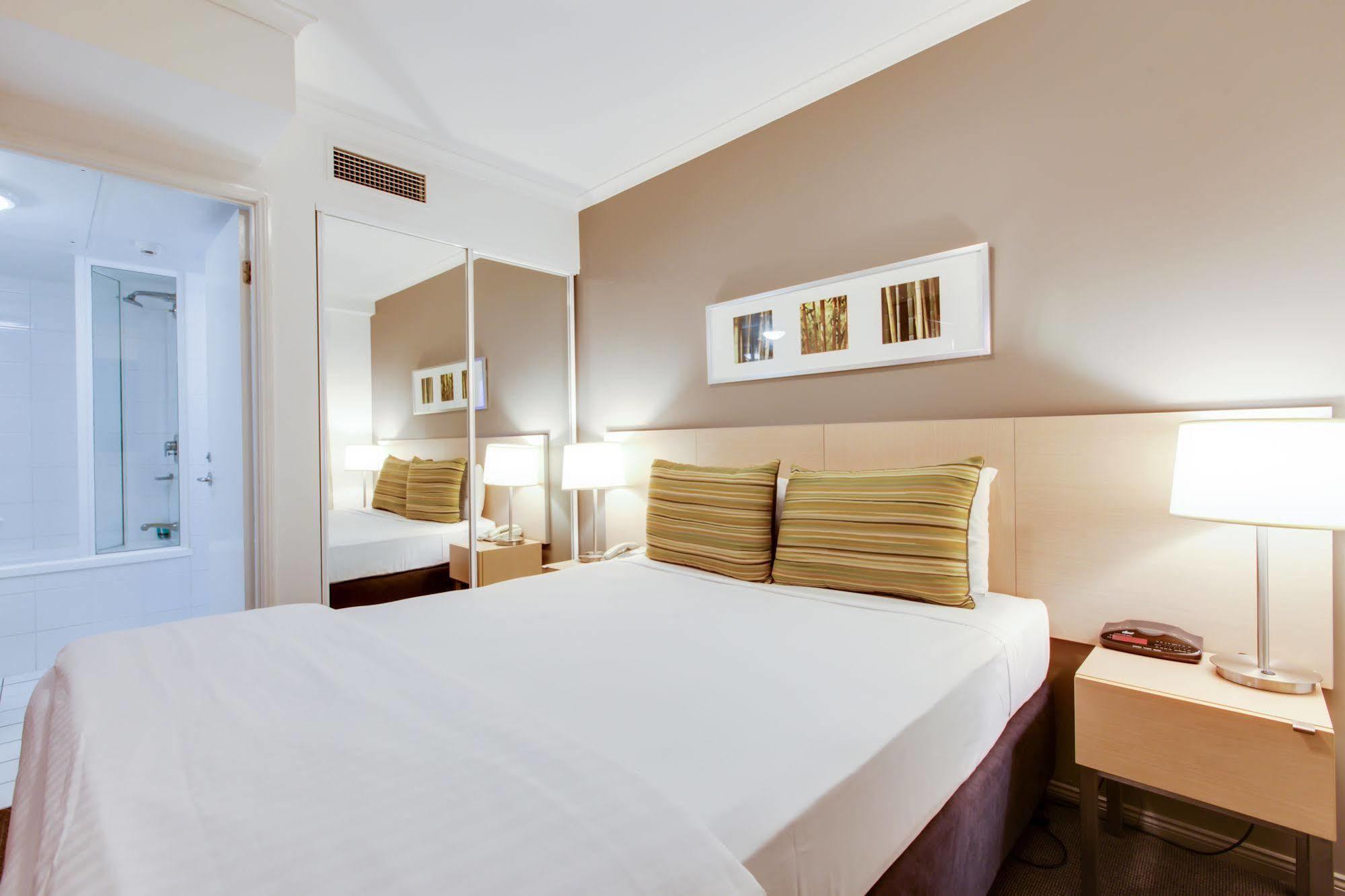 Adina Apartment Hotel Brisbane Exterior foto
