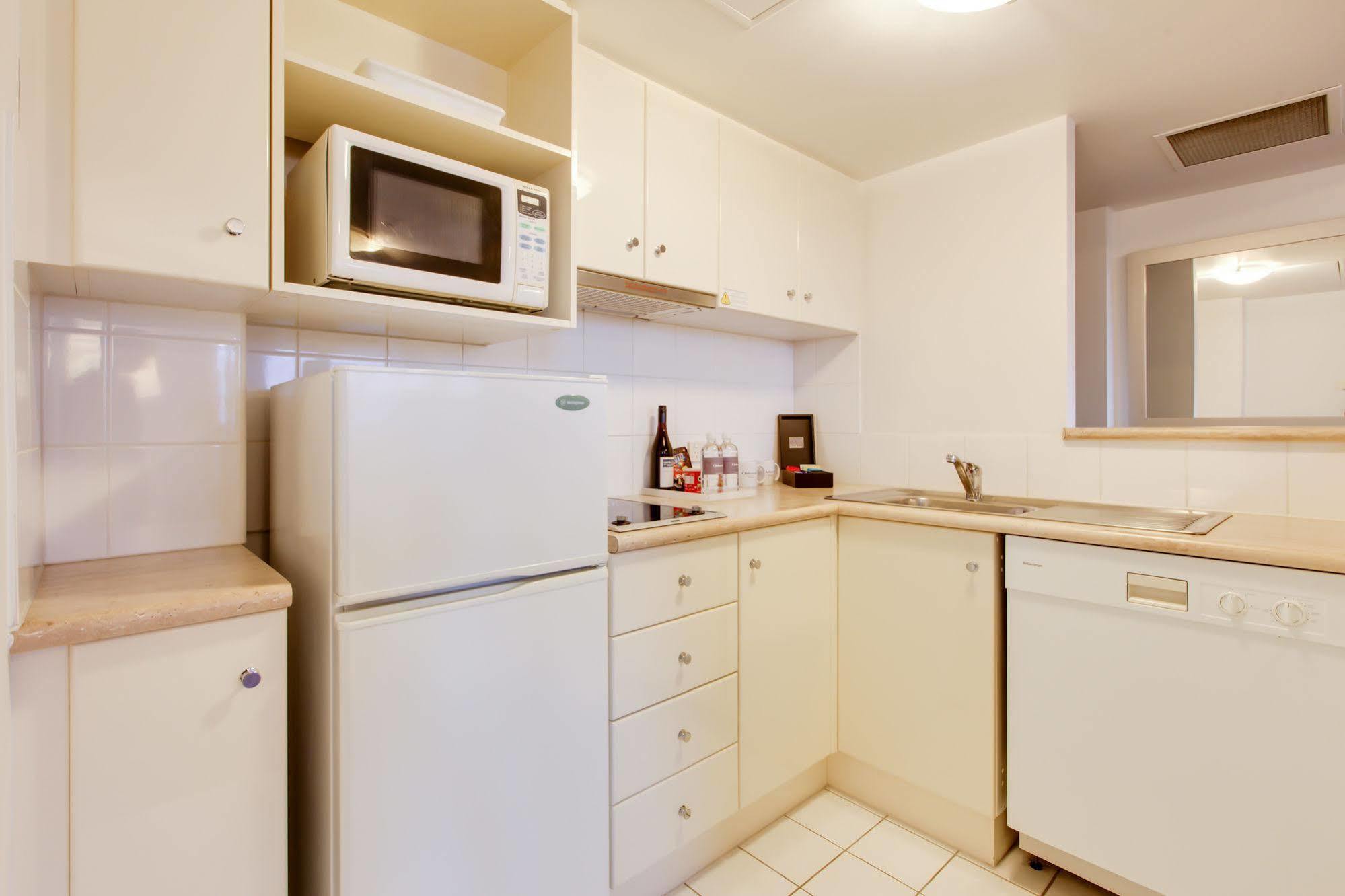Adina Apartment Hotel Brisbane Exterior foto